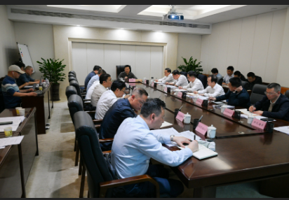 黎春秋调度怀化国际陆港建设时要求：加速培育临港产业 坚决完成班列开行目标